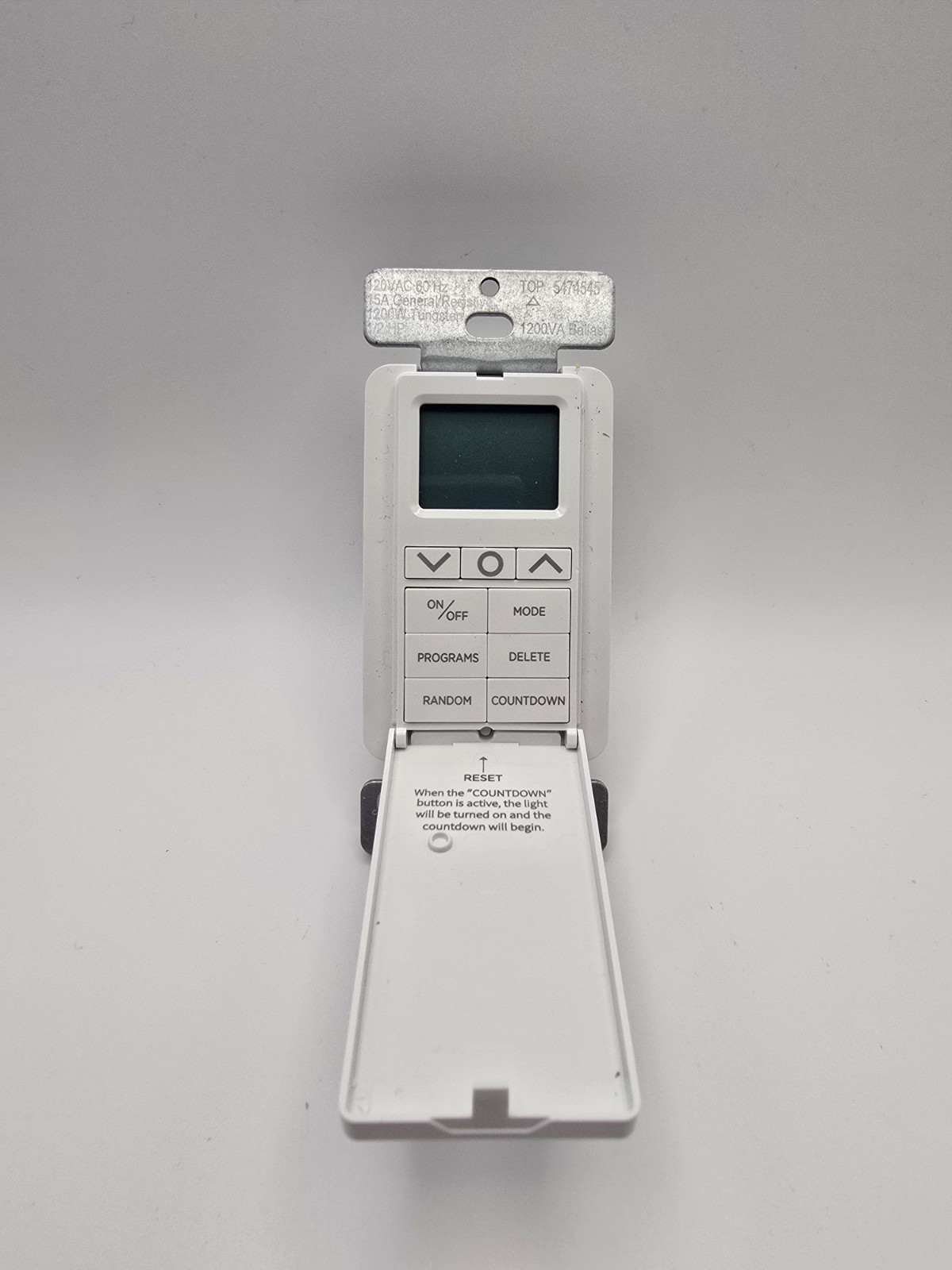 Utilitech SunSmart 7-Day In-wall Digital Timer #5474545 White or Almond Open Box