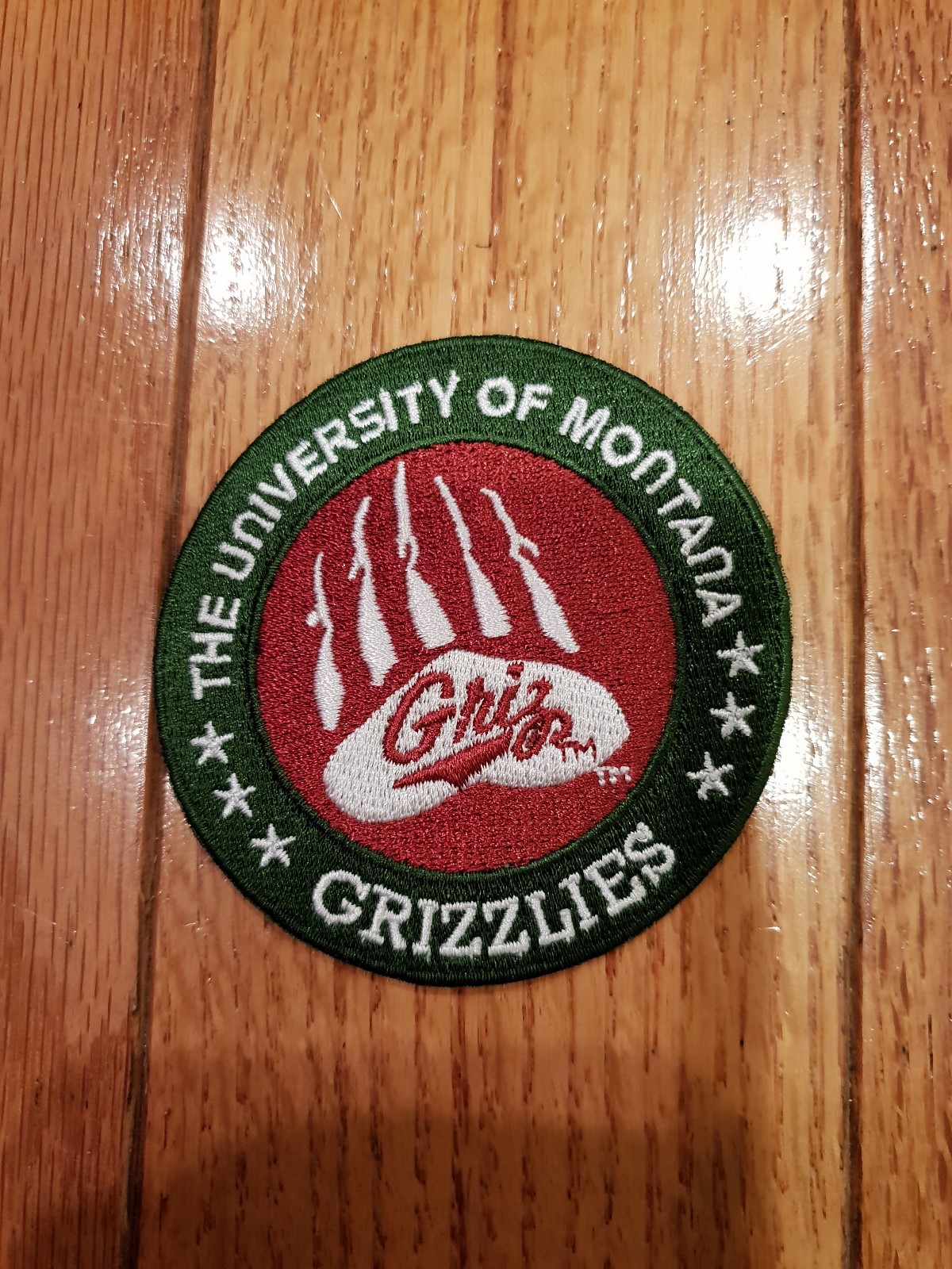 University of Montana Grizzlies vintage iron on embroidered  patch 3X3"