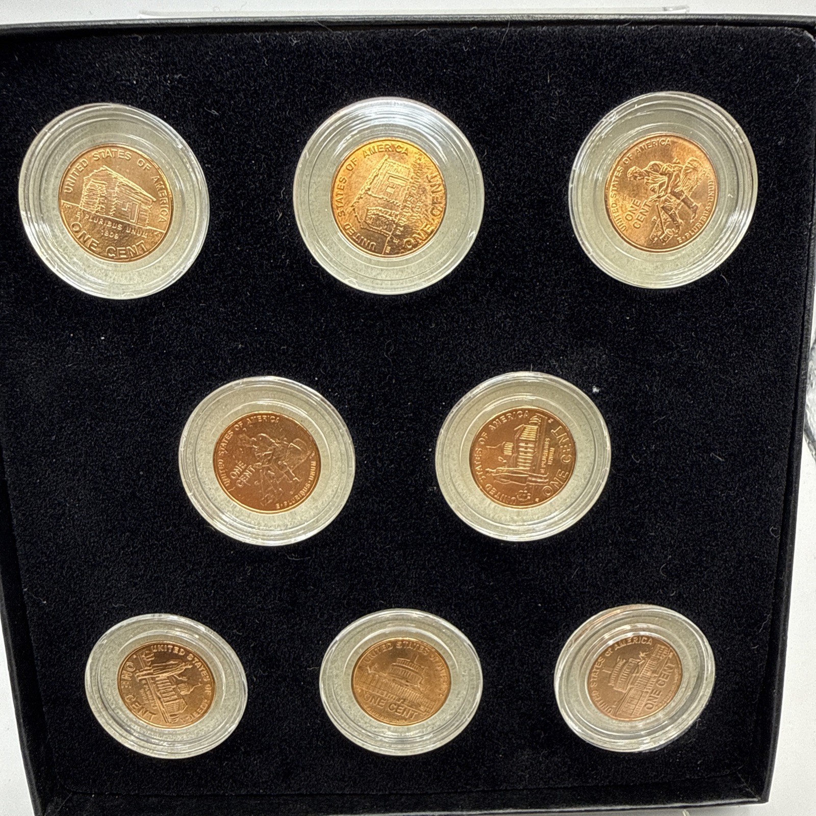 2009 P&D Lincoln Cent Anniversary Set 8 coins In Round Capsules Great Condition