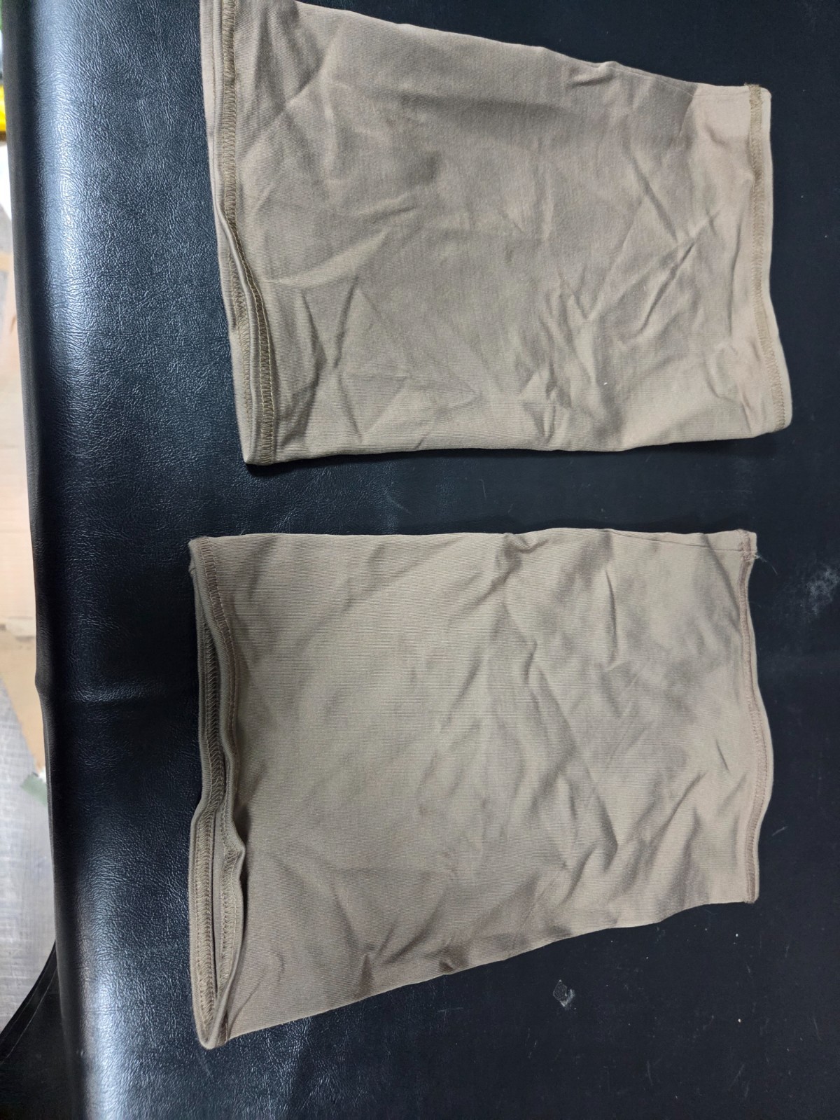 (2) Gaiter Neck Warmer Coyote Brown Stretch Army USGI NSN: 8440-01-387-8509 NWT