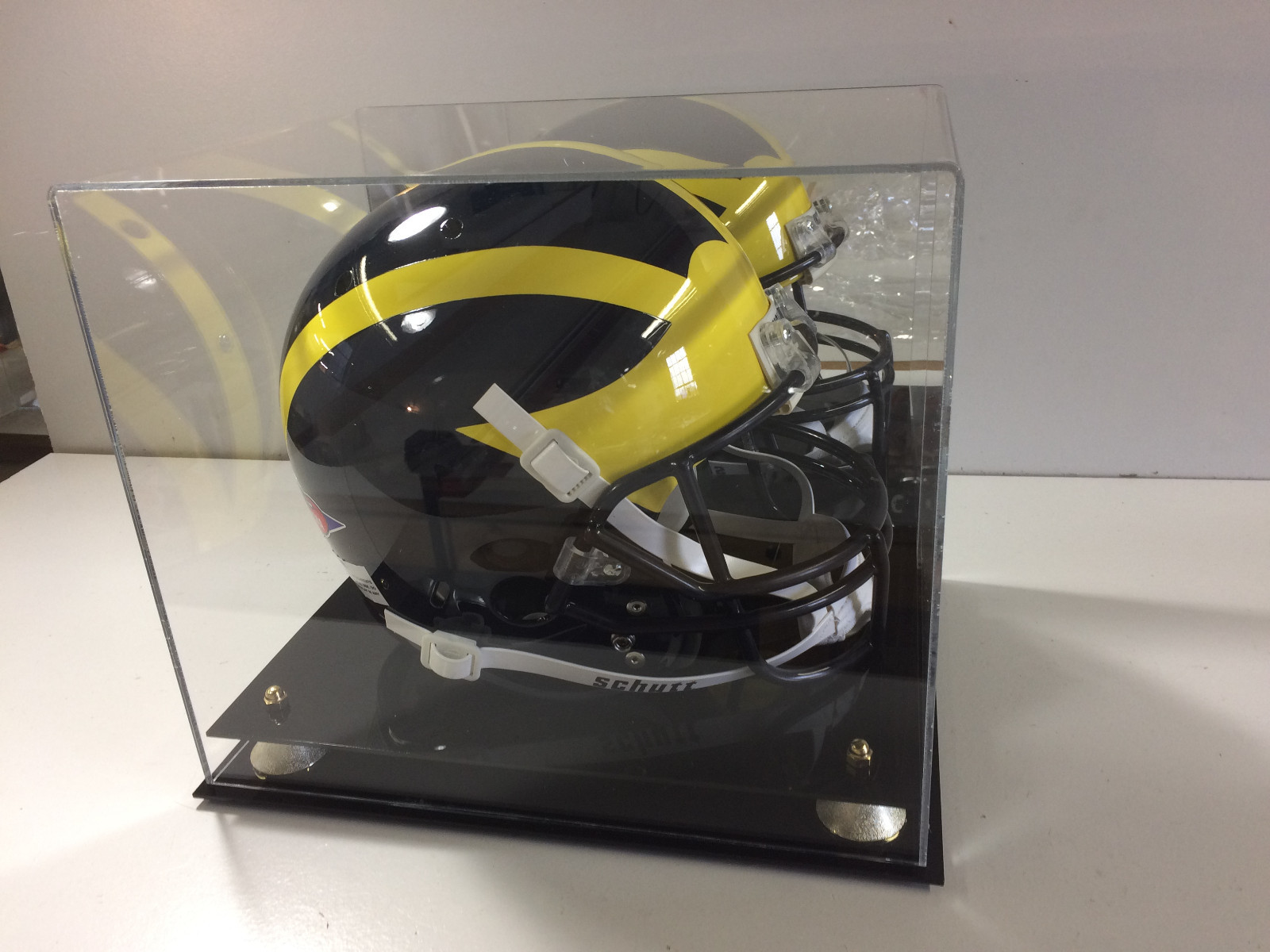 LA Rams football Helmet Case. MIRROR BACK gold corner riser base UV