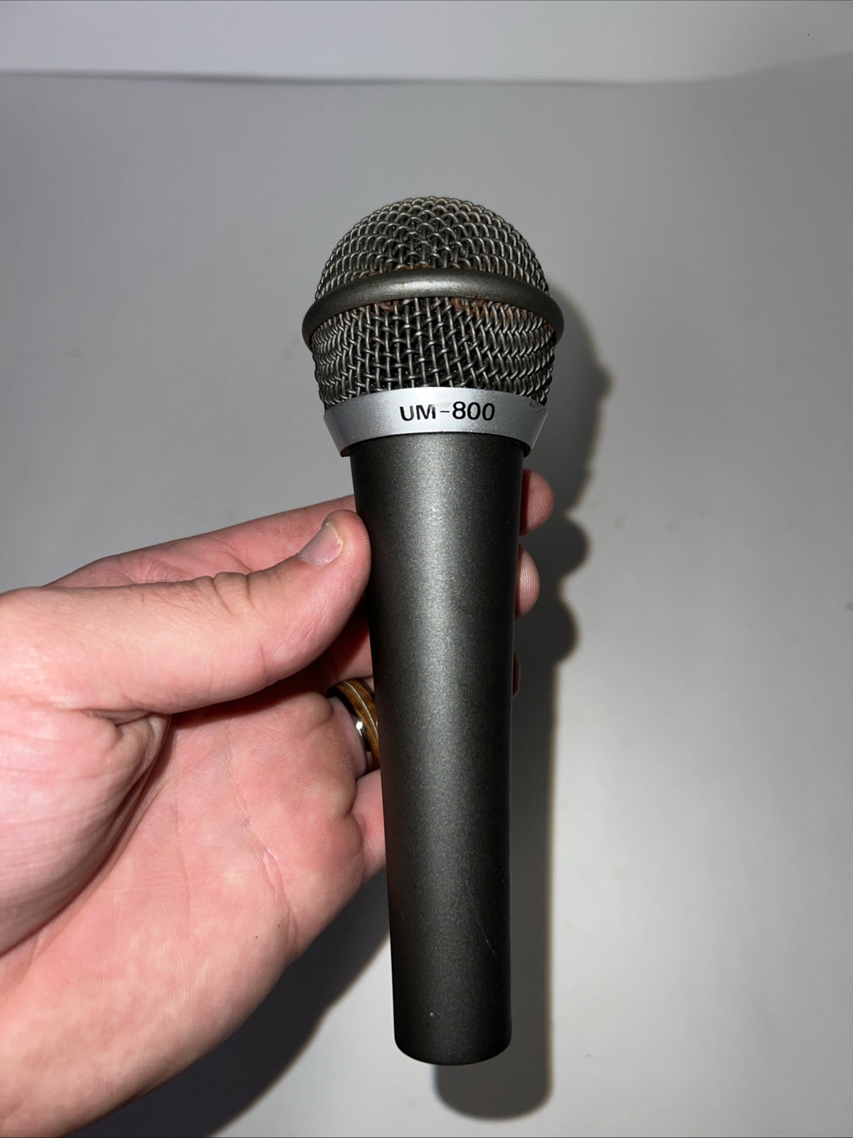 United UM-800 dynamic microphone Onn And Off Switch Tested