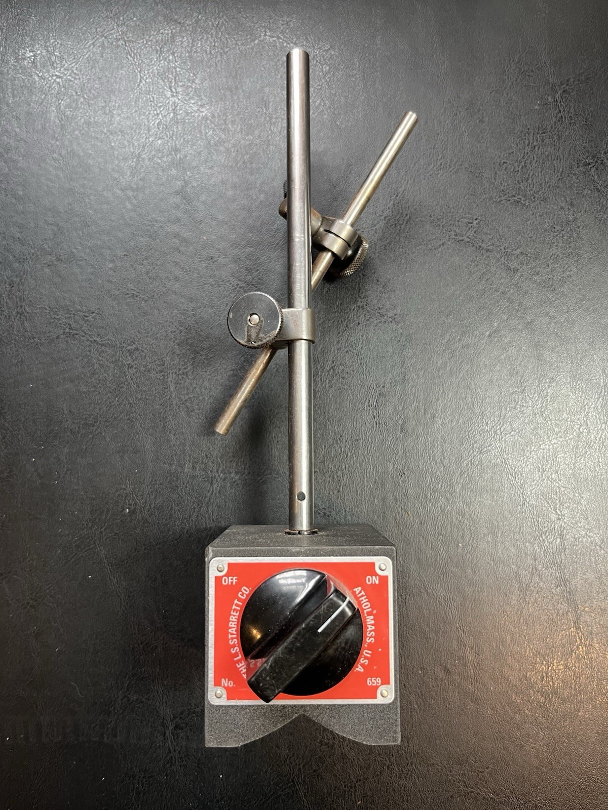 Starrett No. 659 Heavy Duty Machinists Magnetic Base Dial Indicator Stand