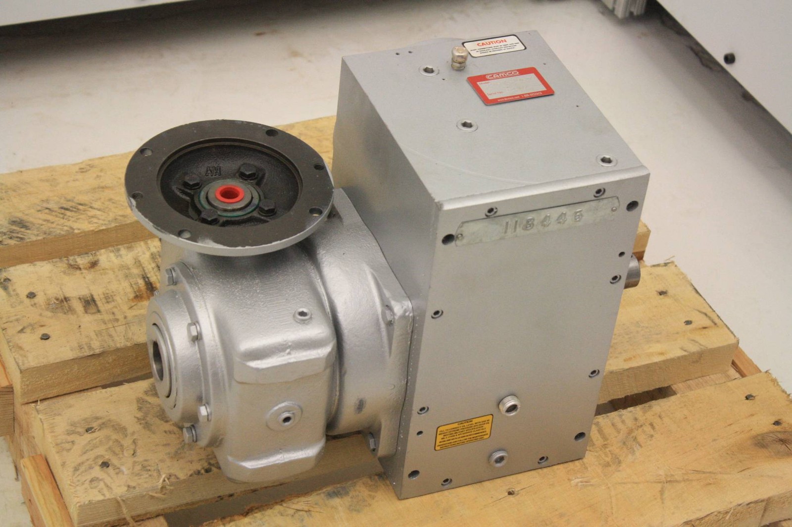 New Camco FD200-8/2-F100-270 Rotary Indexer 4 Stop / Position 270 Degree Index