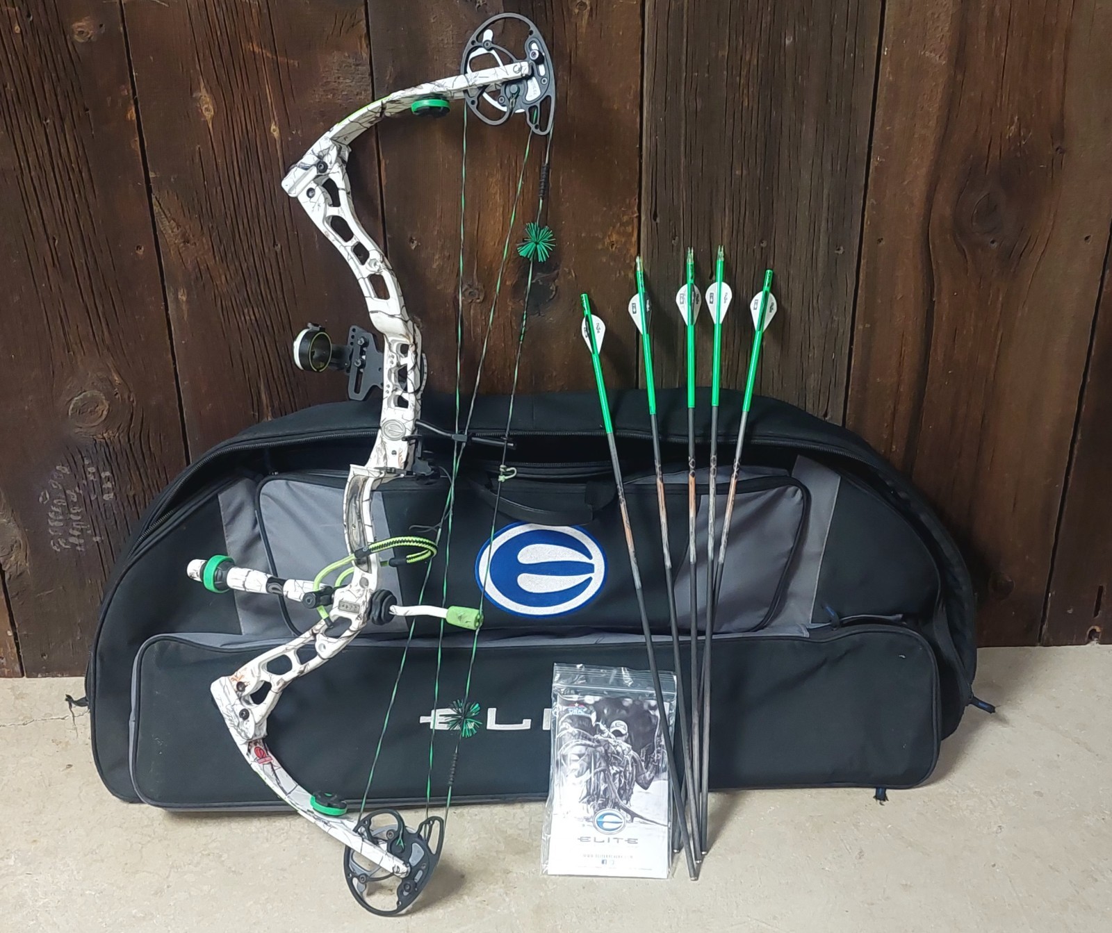 Elite Archery Pulse Compound Bow with sight and rest