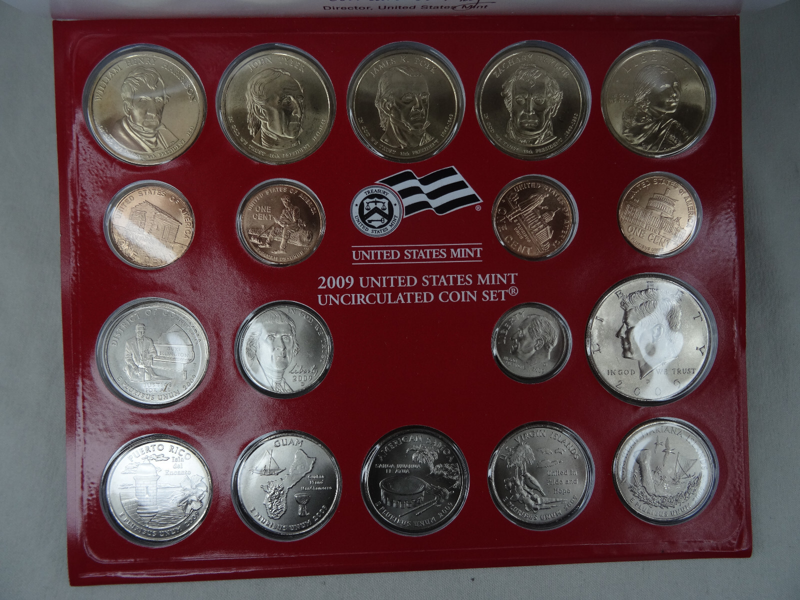 2009 P & D US Mint Set Uncirculated 36 Coins OGP