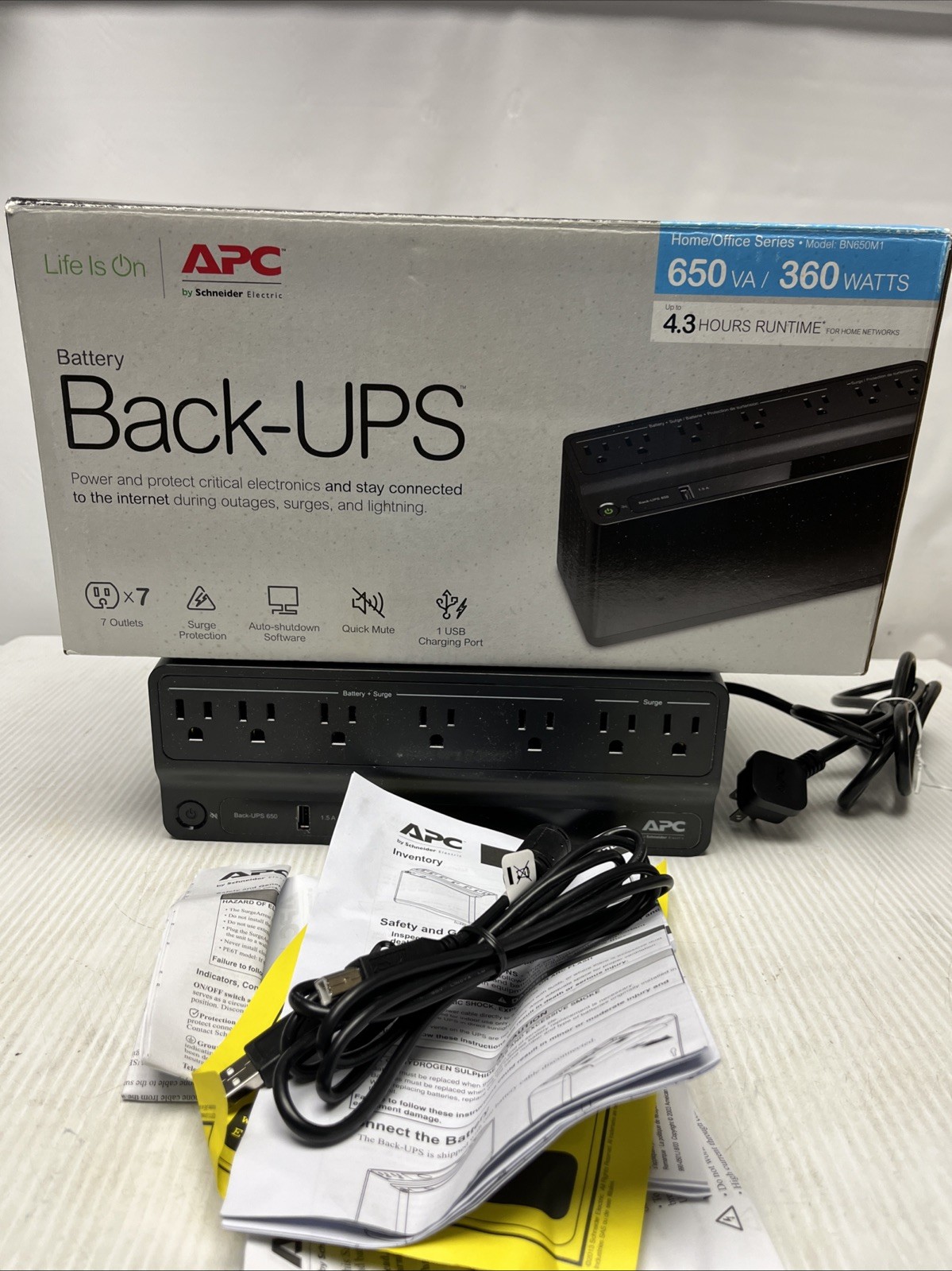 APC 650 VA battery back up BN650M1 Surge Protector