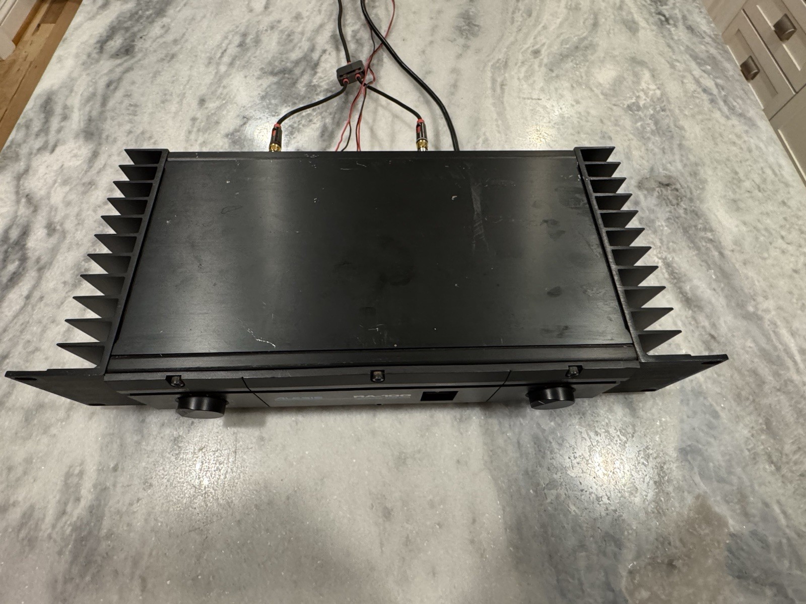 Alesis RA-100 Reference Amplifier 75 WPC @ 4 Ohms Stereo - Tested Working Video