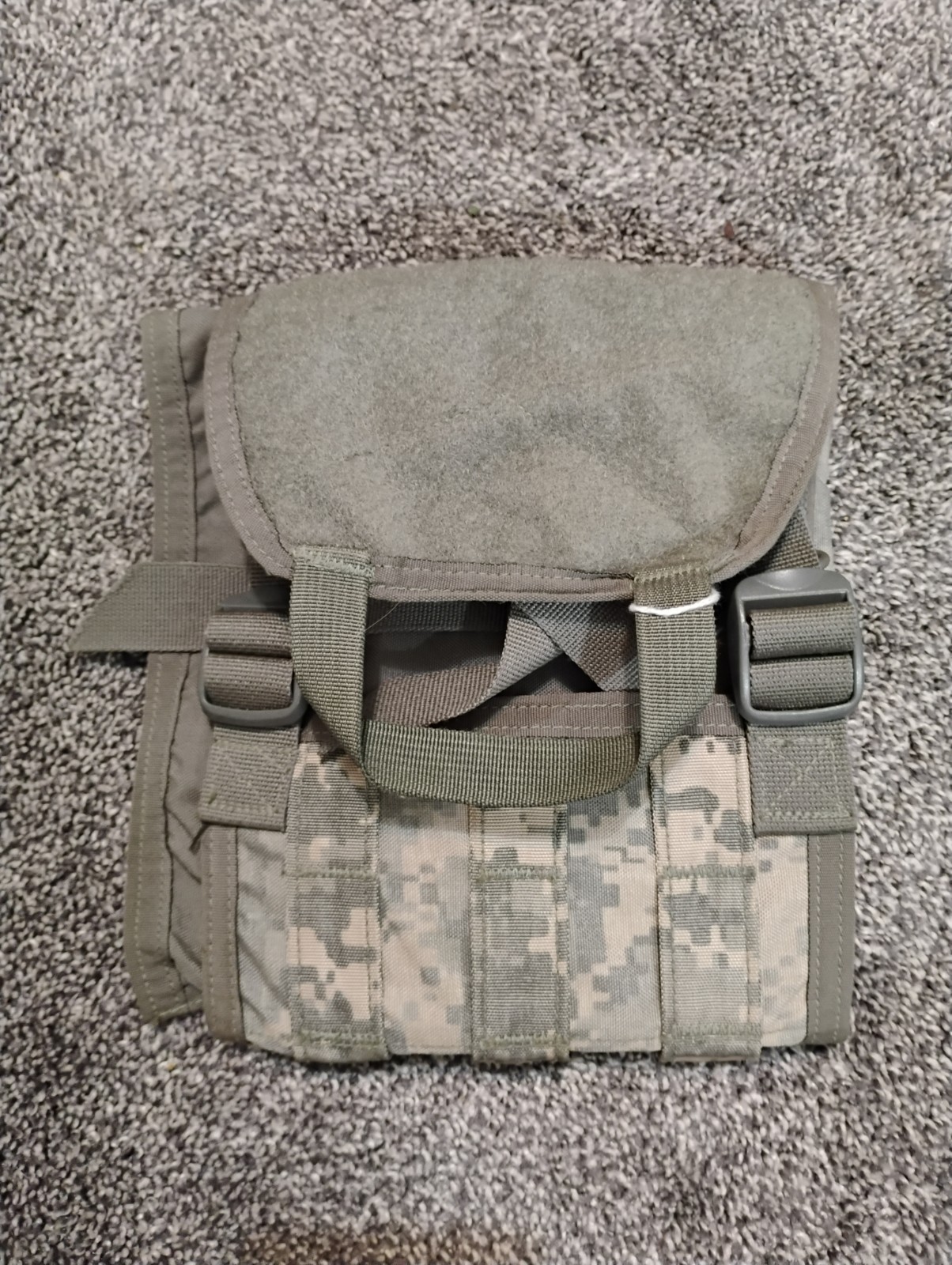 IMPROVED OUTER TACTICAL VEST Right SIDE PLATE CARRIER SIZE: X small/Small