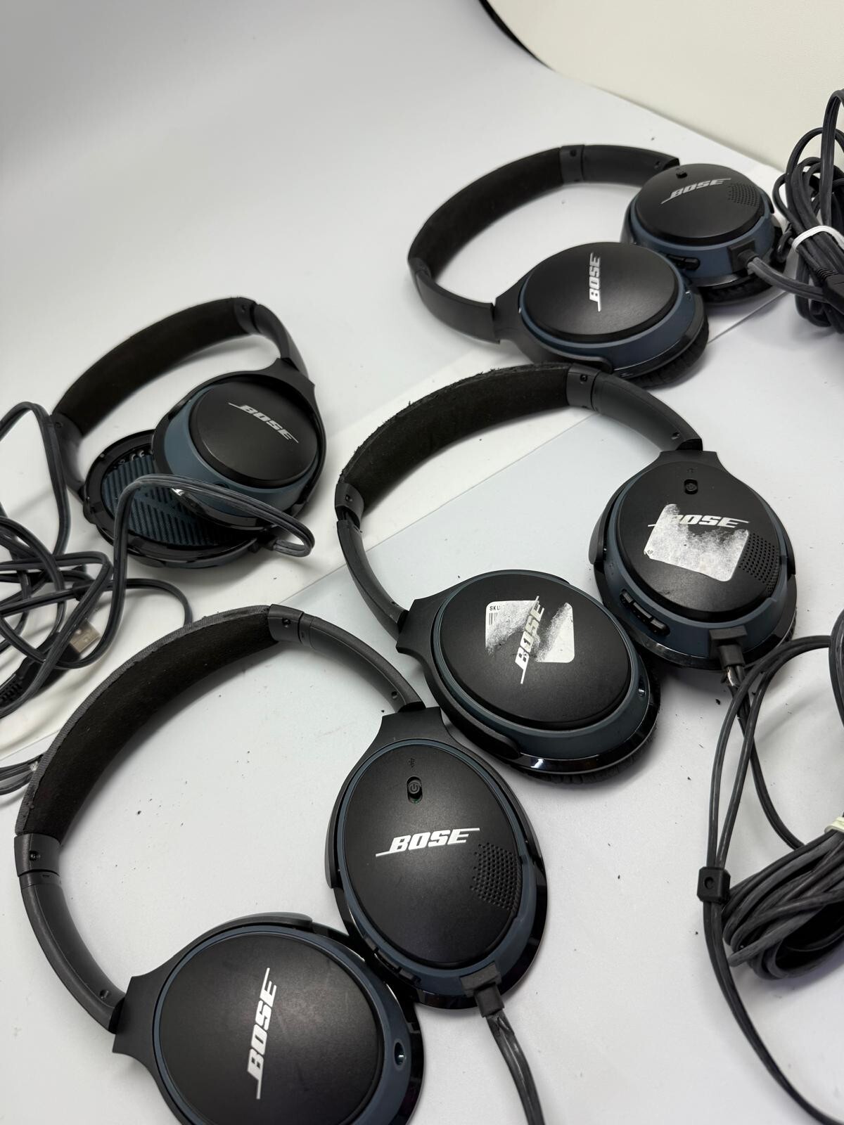 LOT 4 OF BOSE SOUNDLINK DEFECTIVE AND PARTS ONLY