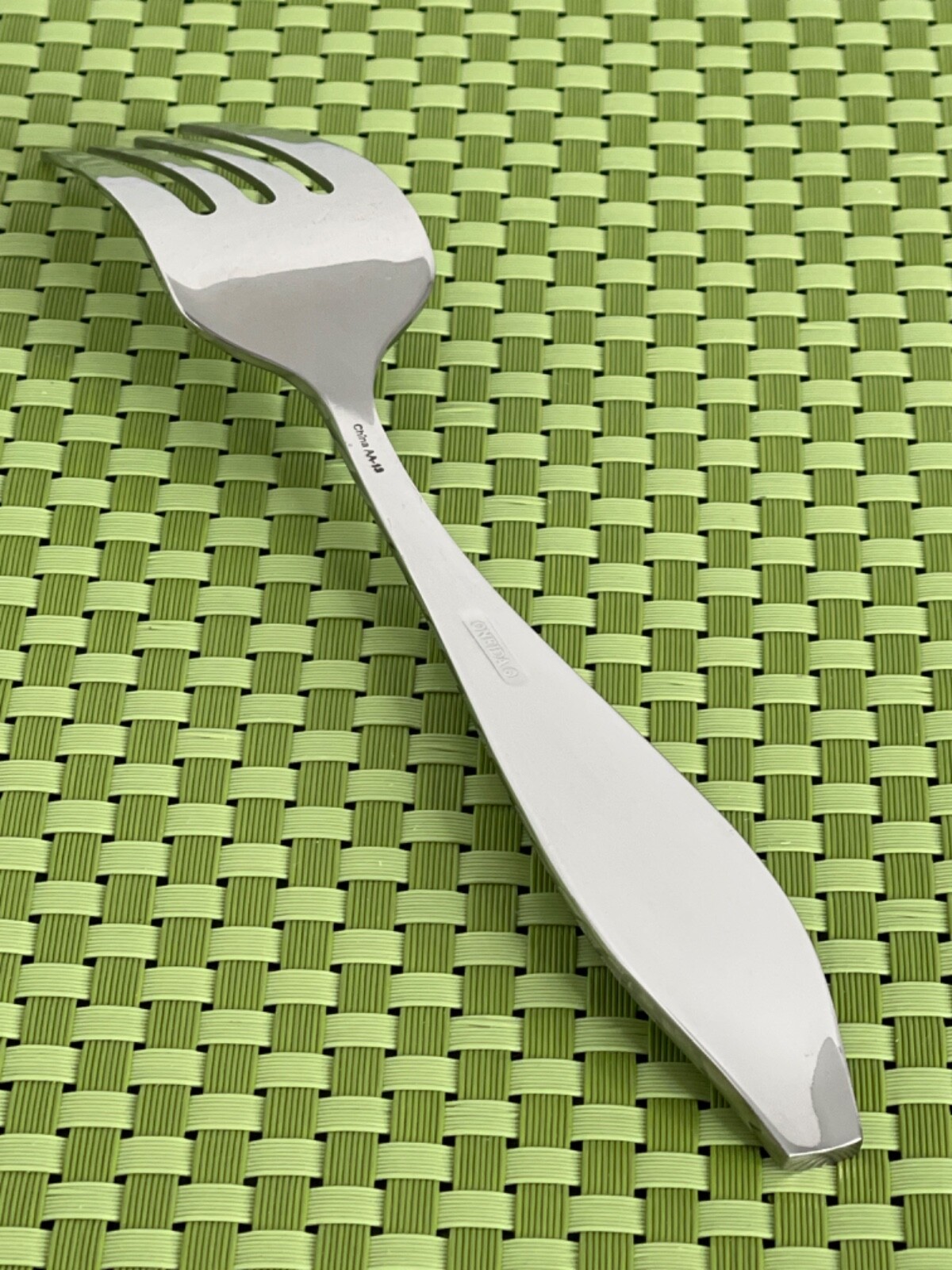 Oneida COMET Stainless Glossy NEW Flatware SMART CHOICE A100N
