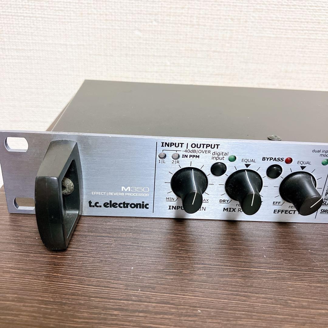 TC Electronic M350 Dual Engine Reverb Effects Processor Multi Effect Junk