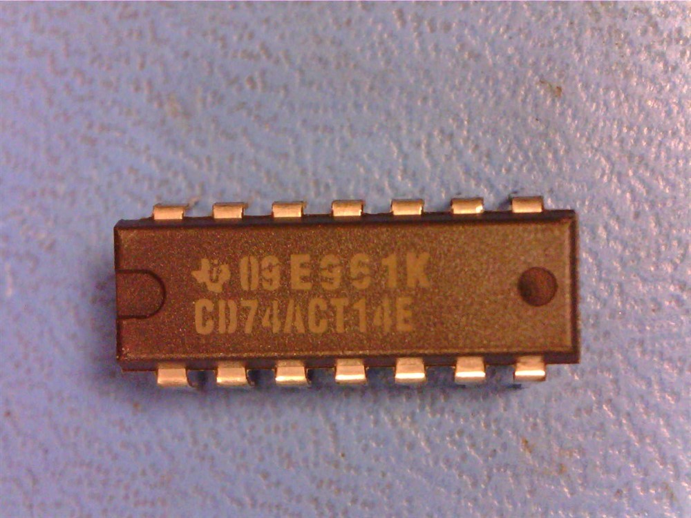 New (122pcs) CD74ACT14E TEXAS INSTRUMENTS IC Logic
