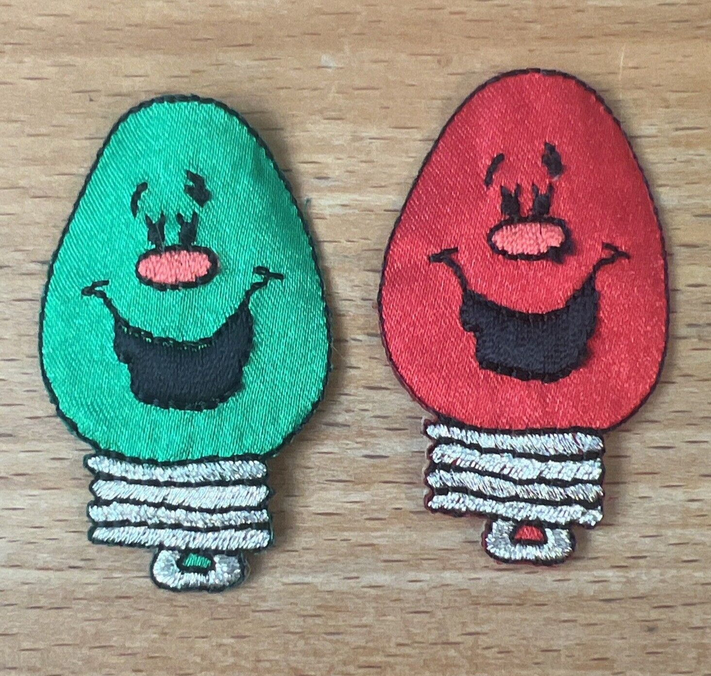 Christmas Bulb Patch Set - 1 1/4 inches x 2 1/8 inches each - Red Green iron-on