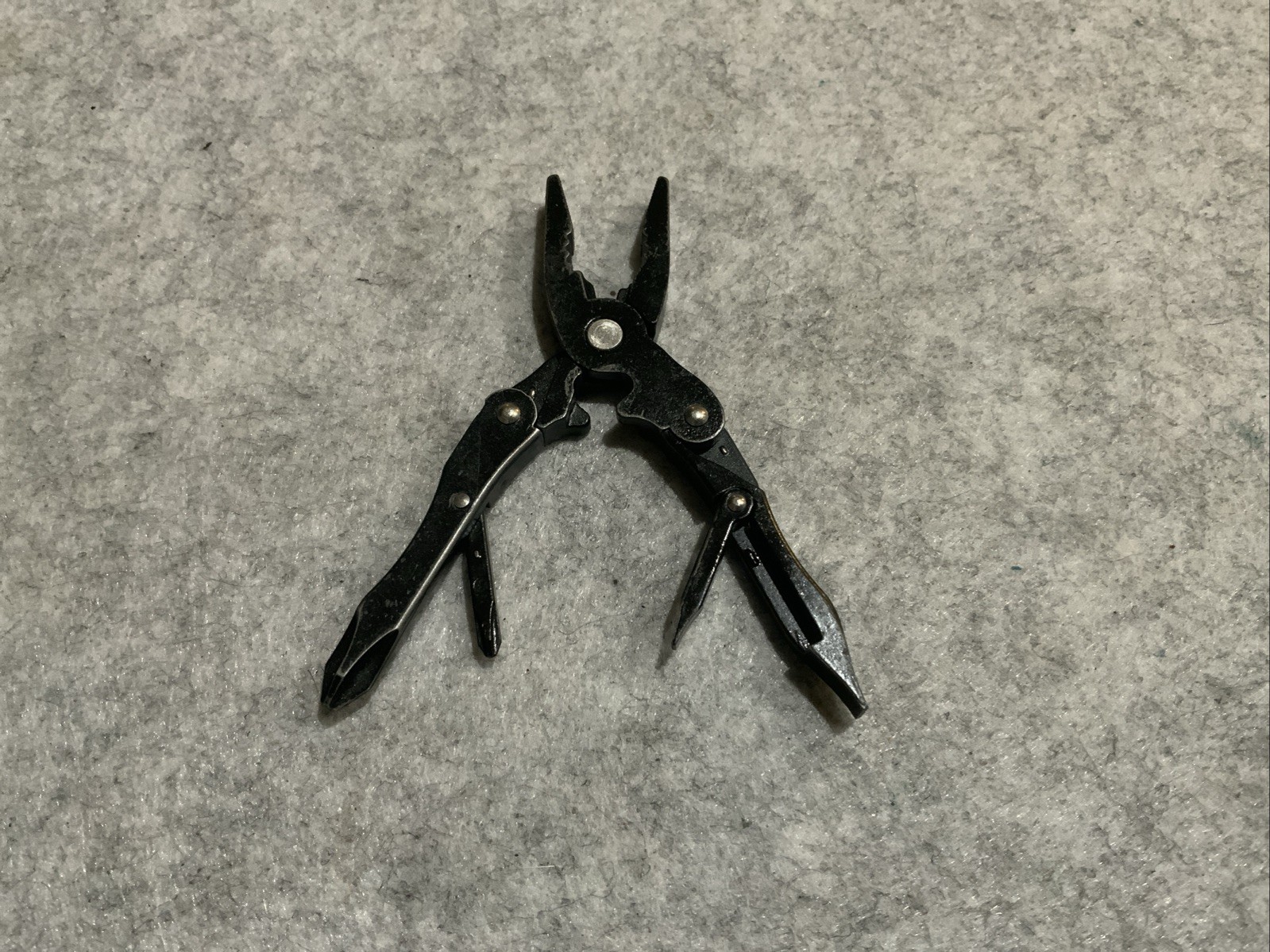 Vintage Sebertool USA Black Micro Tool Pliers Phillips Flathead Large & Small