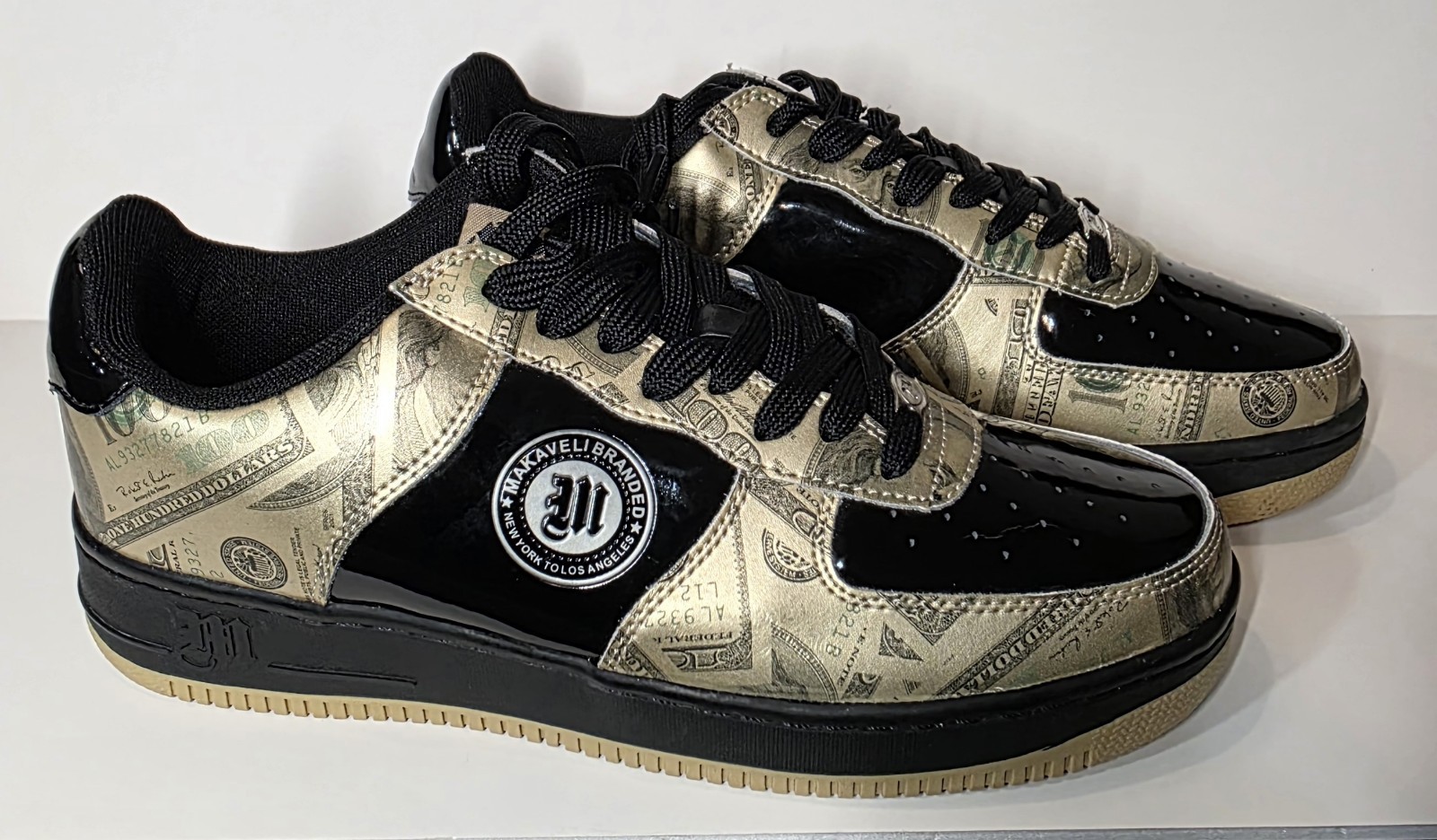 2pac Tupac Shakur Hip Hop Sneakers Size 10.5  Makaveli Brand RARE MONEY $$$ NOS