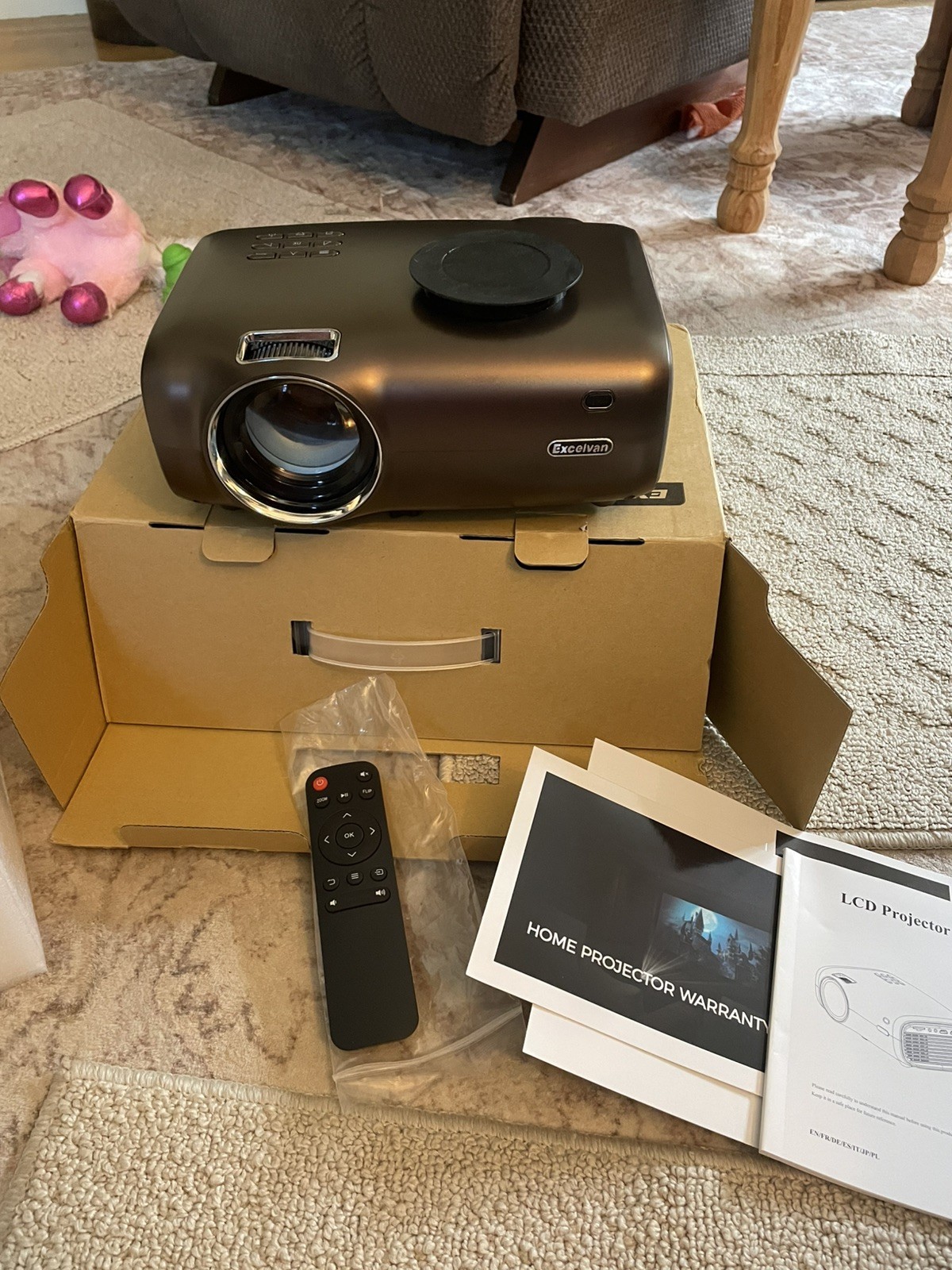 Excelvan Projector BL43; Home Theater 720P Supports 1080P; 2600 Lumens