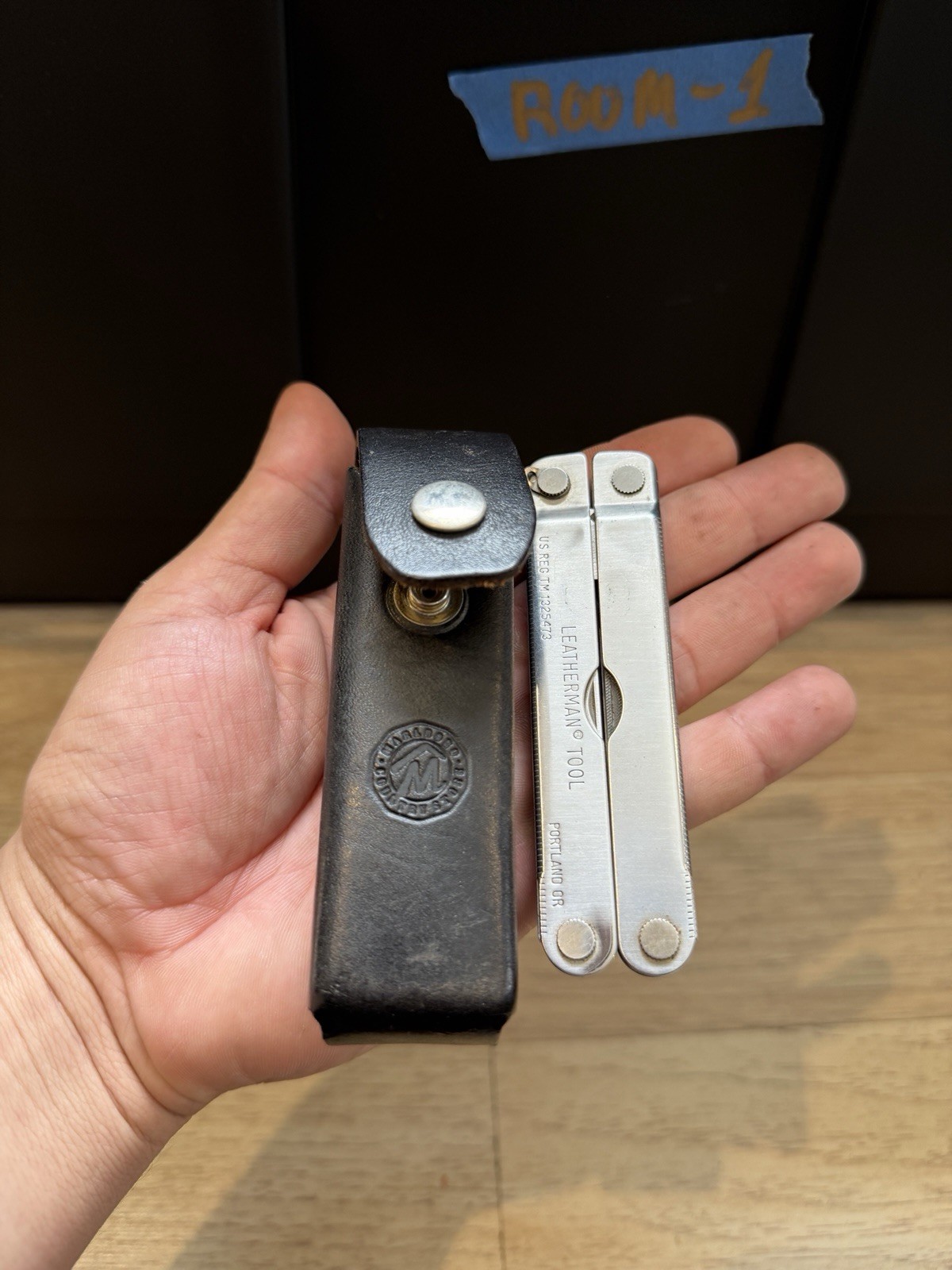 Leatherman Multi Toll (Original Version) Marlboro Country Collectible