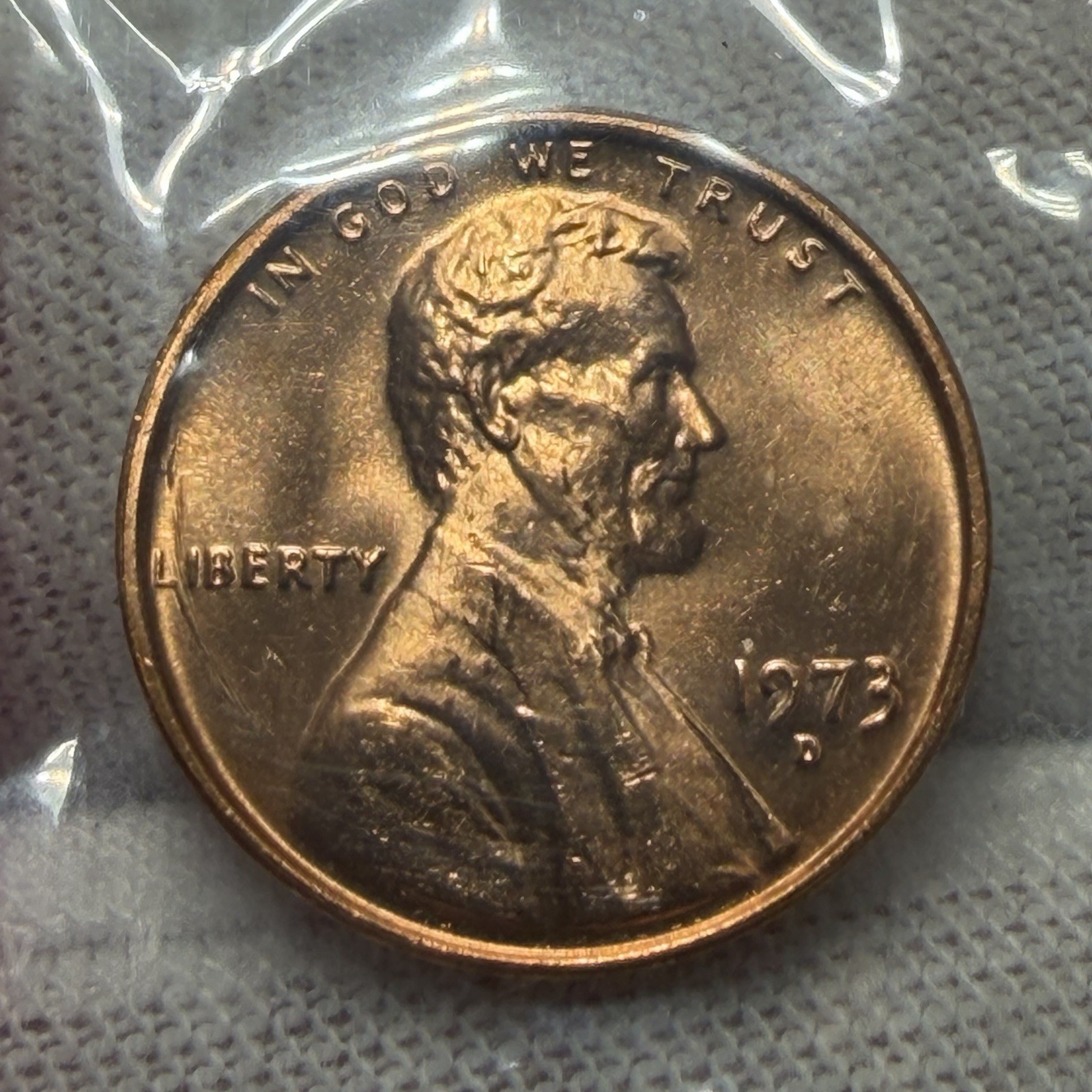 1973-D Lincoln Memorial Cent GEM RED BU Mint Cello receive coin pictured #4771
