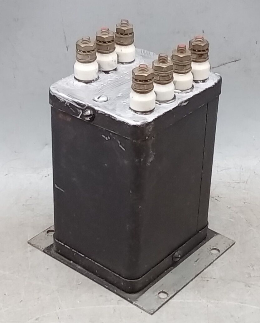 1   SPECIAL DESIGN    Filament Transformer  0-190-205-230V  - 2.5 V. C.T @ 10 A