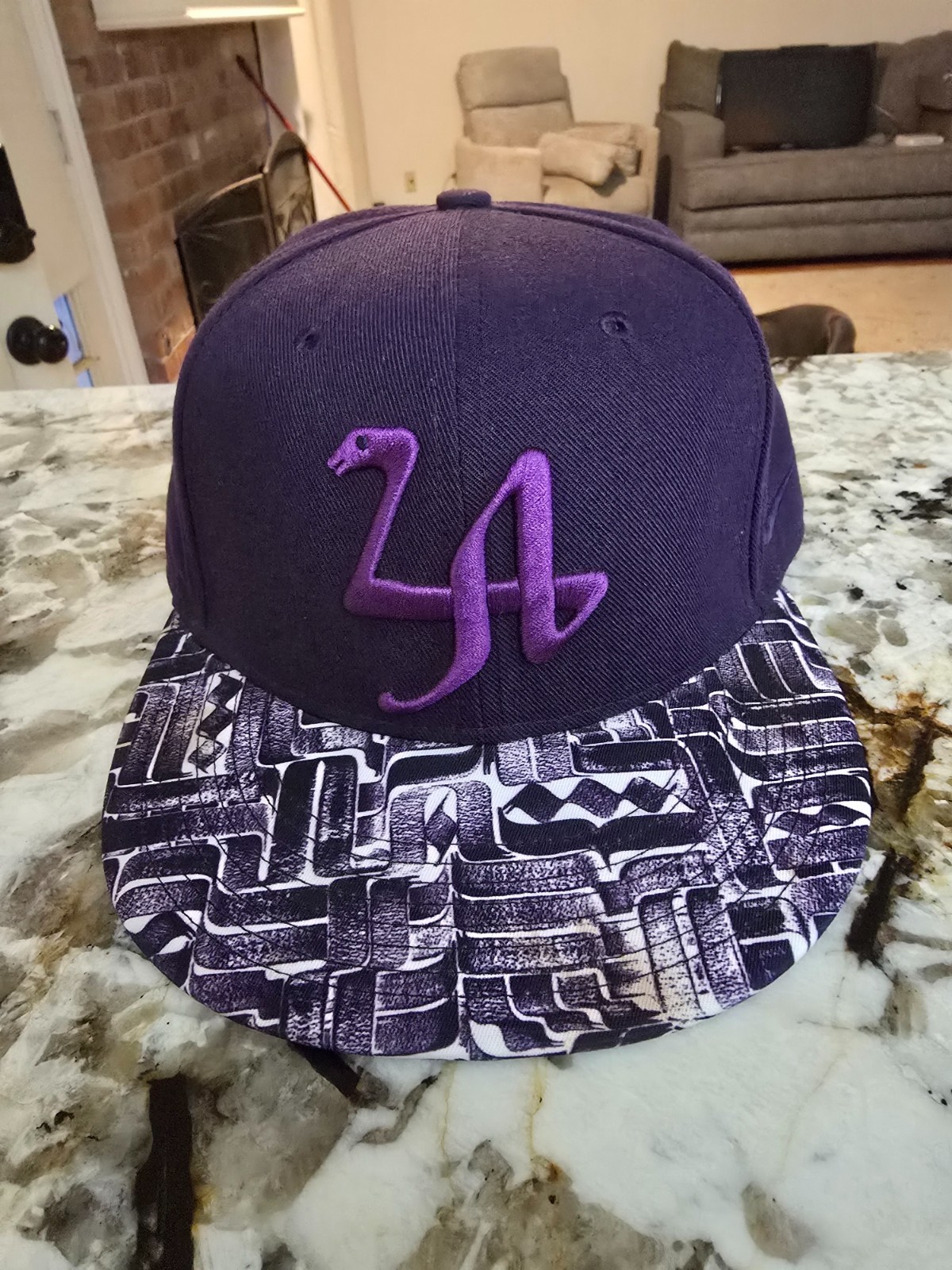 NIKE KOBE ROSTARR PURPLE MAMBA SNAPBACK ADJUSTABLE HAT - ONE SIZE FITS ALL