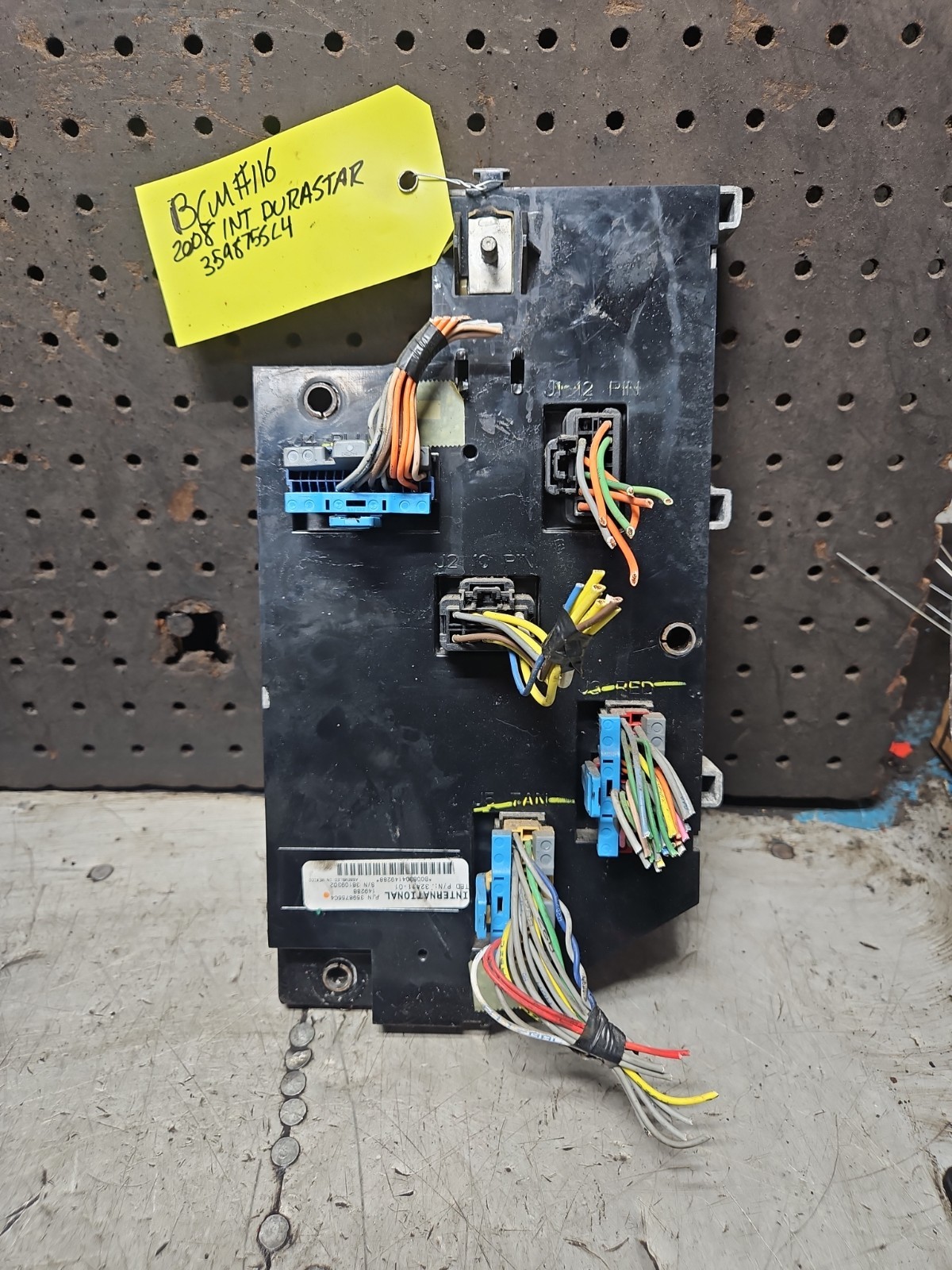 International BCM Body Control Module 3598755C4 32411-01 From 2008 DURASTAR