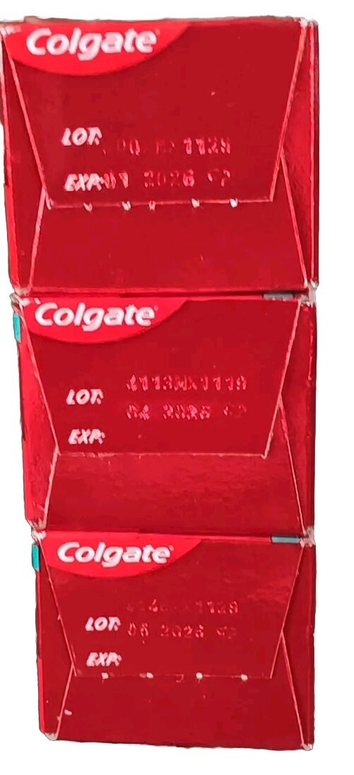 Three (3) Pack ~ Colgate ~ OPTIC WHITE ~ Stain Fighter ~ Toothpaste ~ 4.2 oz