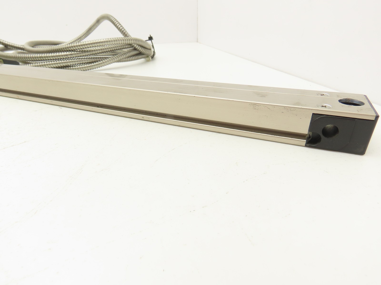 Mitutoyo AT715-400 ABS Absolute Linear Digital Scale Encoder 400mm 16" Travel