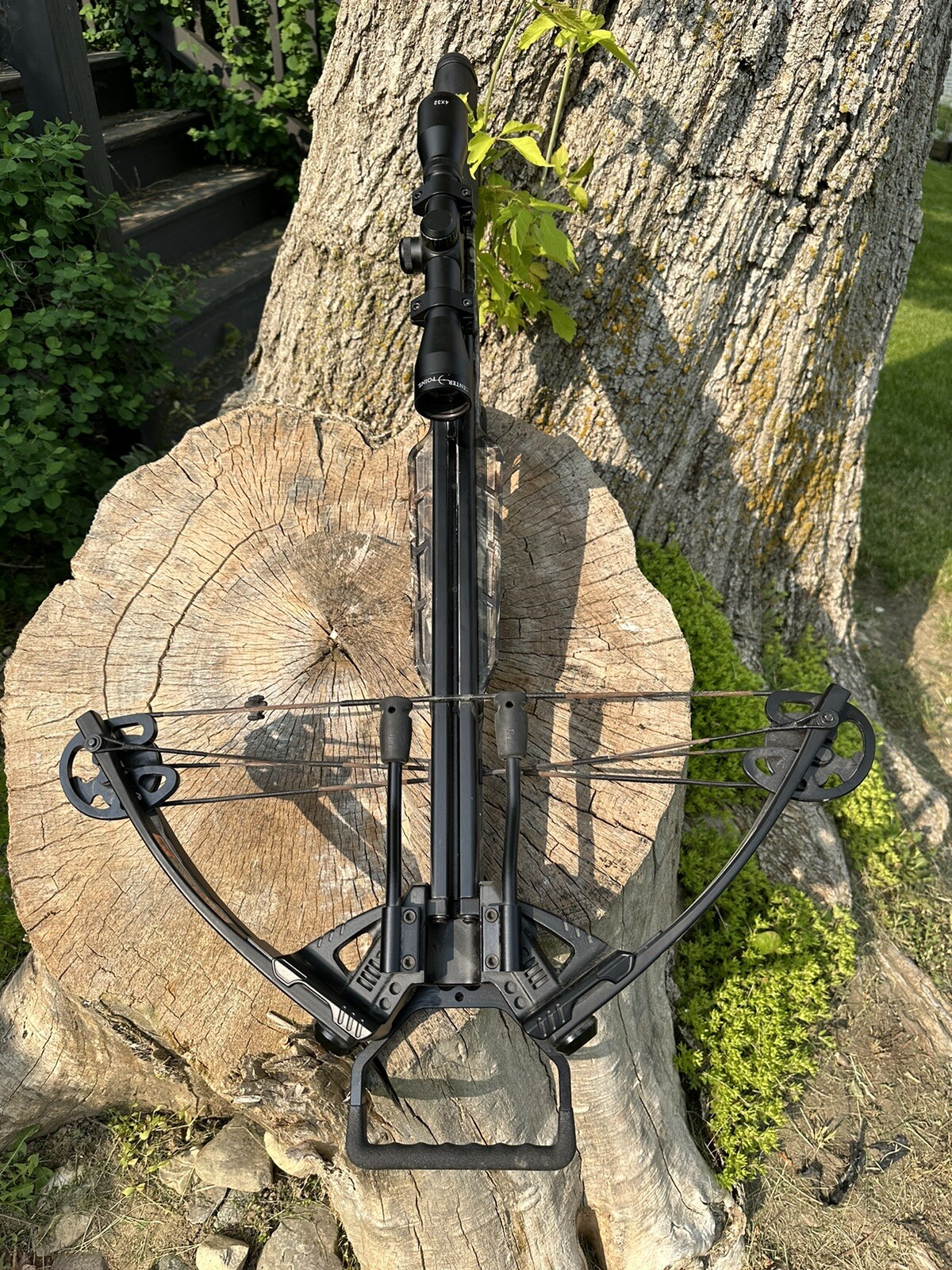 Center Point Mercenary 370 370 Crossbow with 4x32 scope