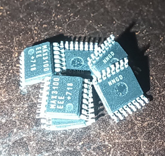 2 Each NEW Maxim MAX3100EEE SPI, UART16QSOP **NOT CHINESE or UNBRANDED**