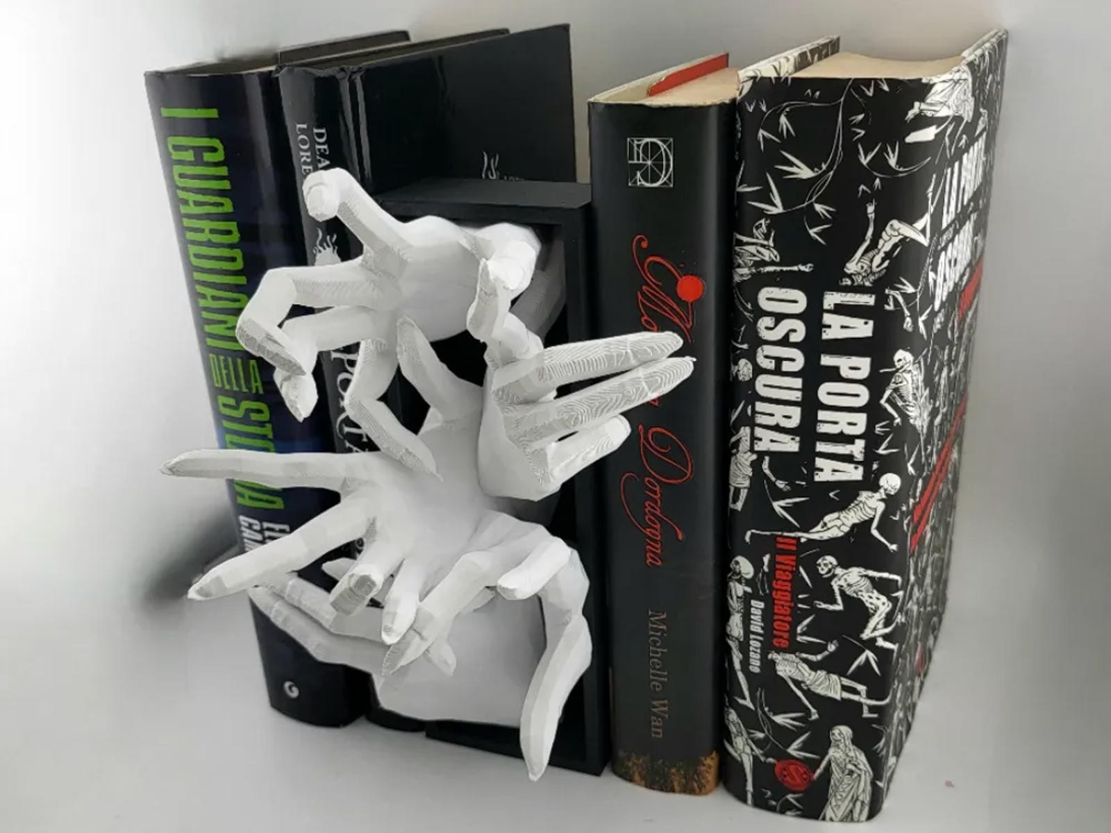 Grasping Hands Horror Book Nook - 3D Printed Bookshelf Insert