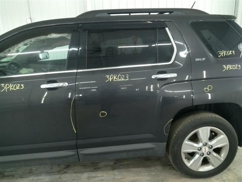 TERRAIN 2015 Fuse Box Cabin 1044001691