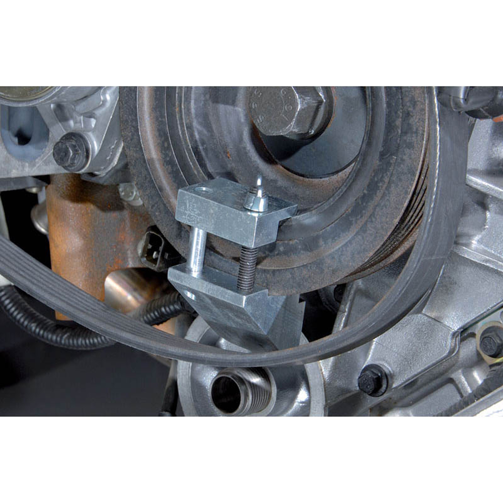 Auto Auxiliary Elasticated Stretch Ribbed Pulley Drive Belt Removal Installation