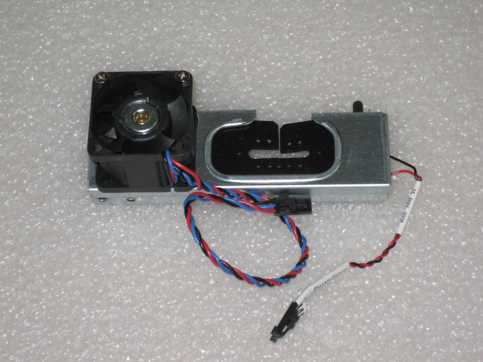 NEW Genuine OEM Dell YG354 Expansion Bay Fan Assembly for Poweredge 850