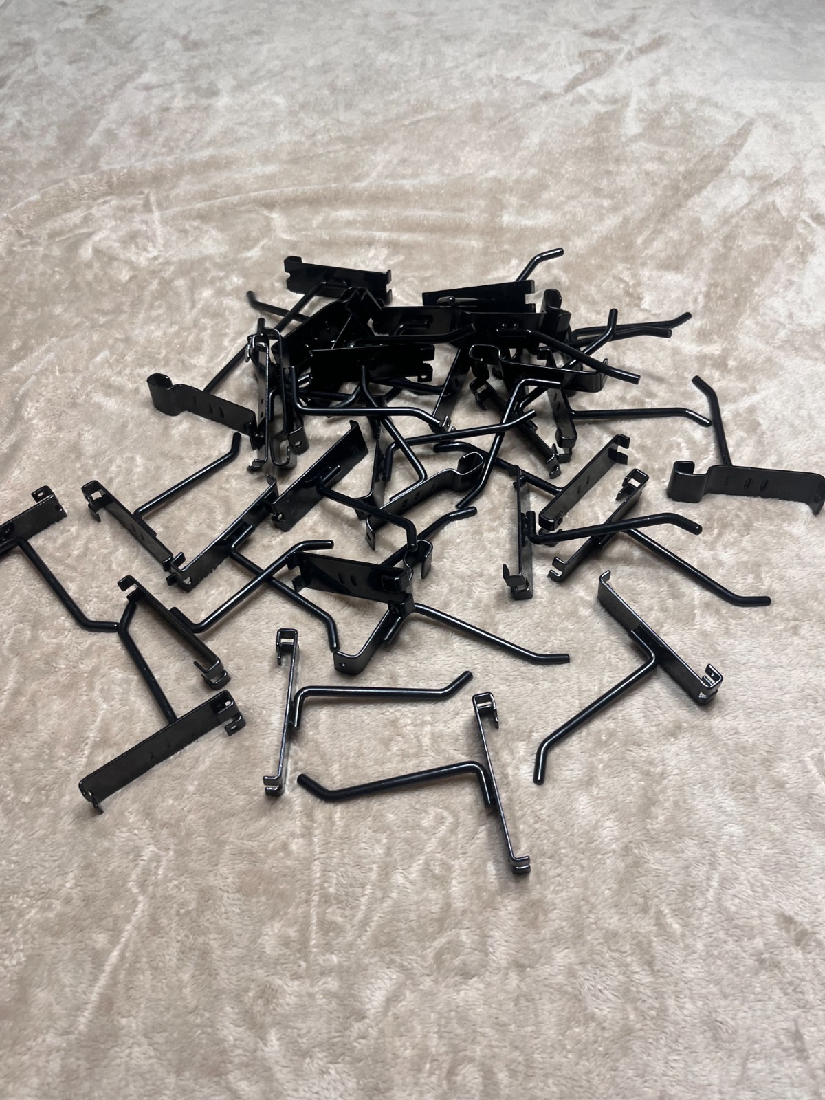 4" Gridwall Hooks - 52- Black Hooks For Gridwall or Mini Grid Cube Displays