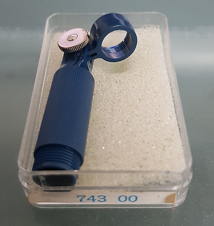Staedtler  Tech Pen Adapter attachment for a Compass 743 00 - Navy Blue