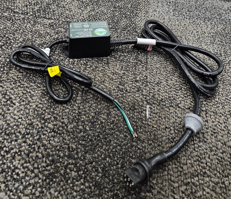 Healthy Climate UVC-24V Ultra-Violet Germicidal Light 24V 50/60Hz 1.0A Input