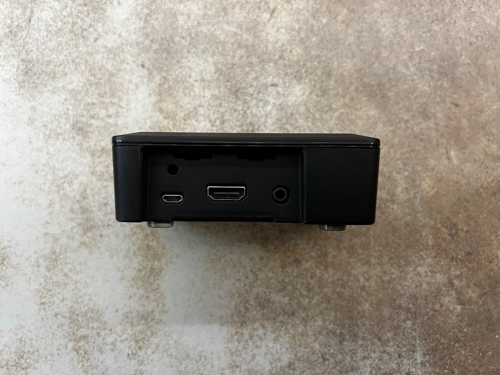 Lifesize Share Wireless LFZ-037 Presentation Device With Power Supply