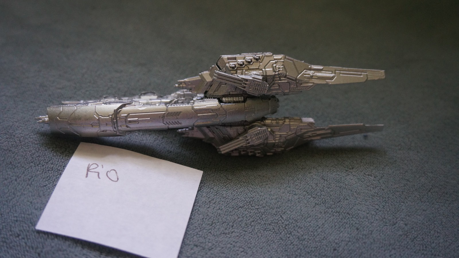 Dropfleet Commander UCM Rio Cruiser (1 model)