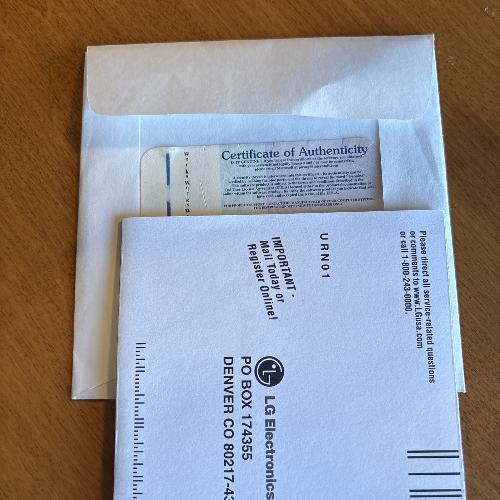 Microsoft Works (PC, CD-ROM) With Certificate