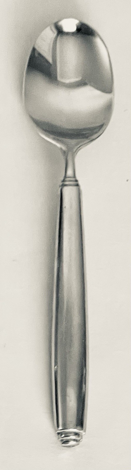 Oneida Stainless OBELUS Soup Spoon  (s) 7 3/ 8"