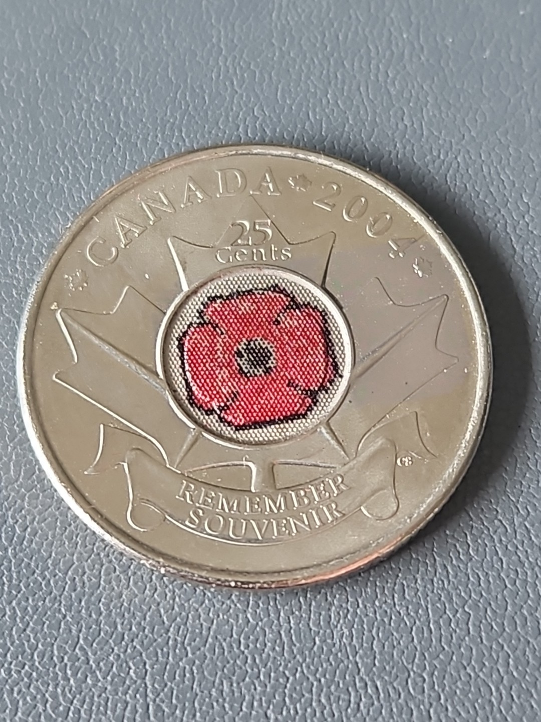 Canada 25 Cent Coin 2004 Remembrance Coloured UNC