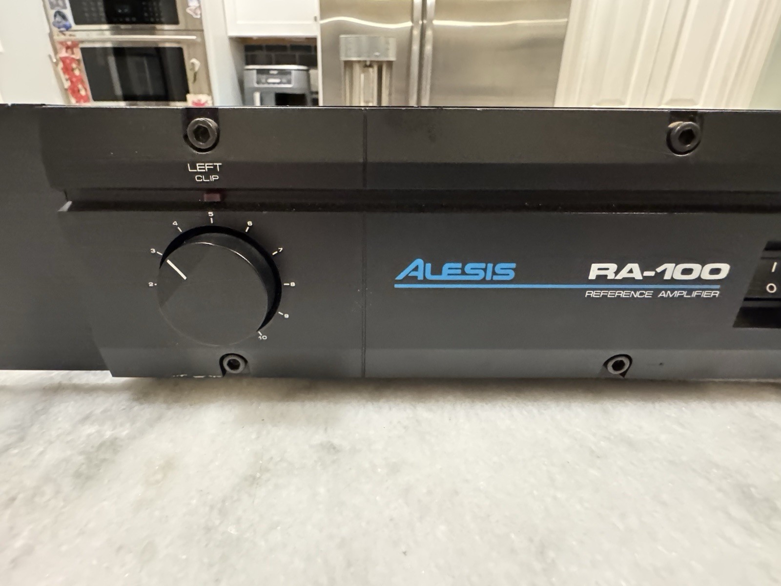 Alesis RA-100 Reference Amplifier 75 WPC @ 4 Ohms Stereo - Tested Working Video