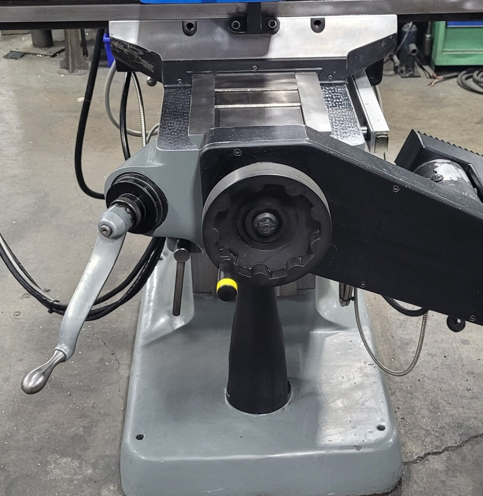 Bridgeport 3 Axis CNC Knee Mill w/AcuRite Millpwr G2 Controller