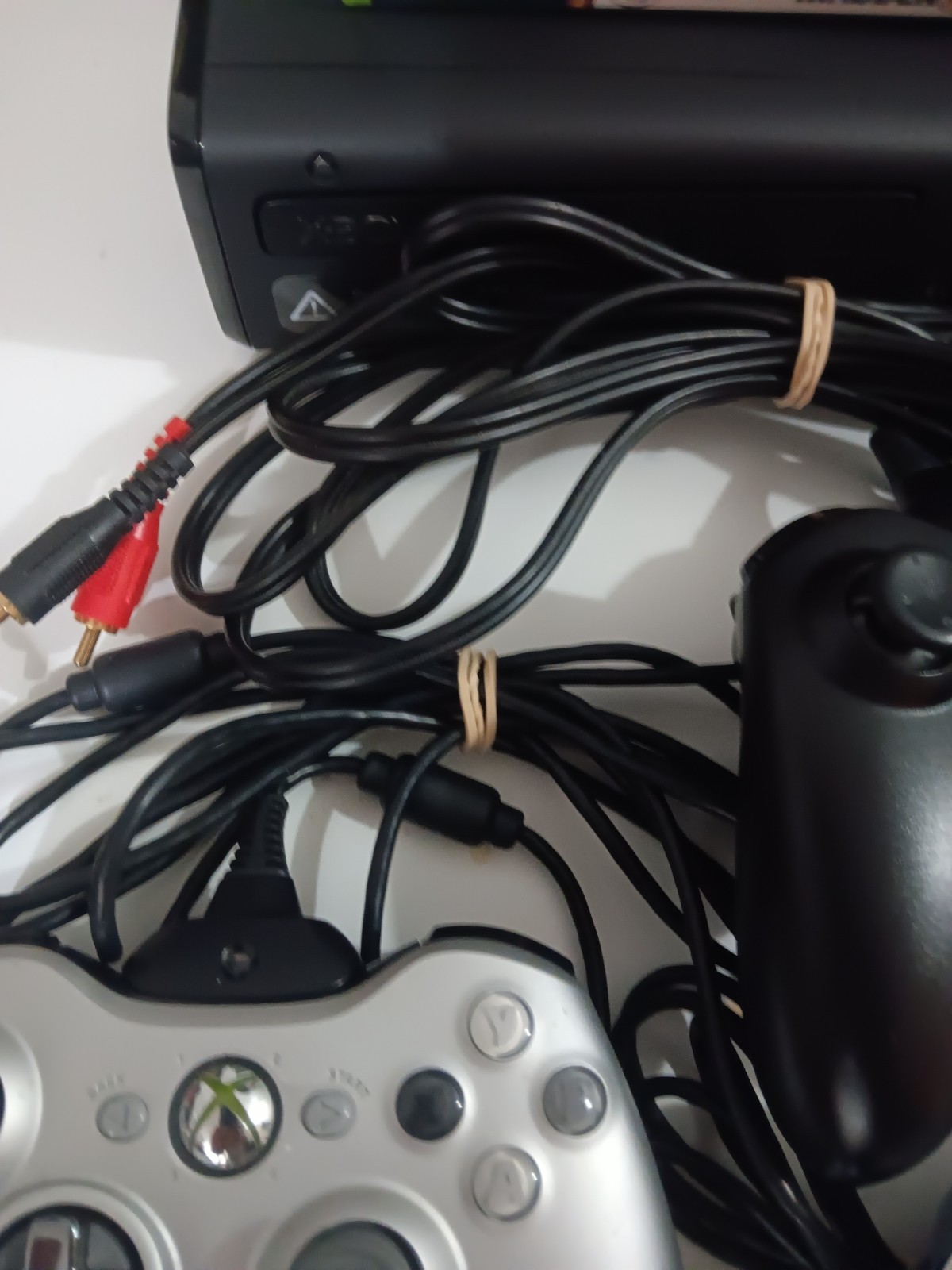 XBox 360 With 3 Controllers & 4 Games & Wires Nice Condition