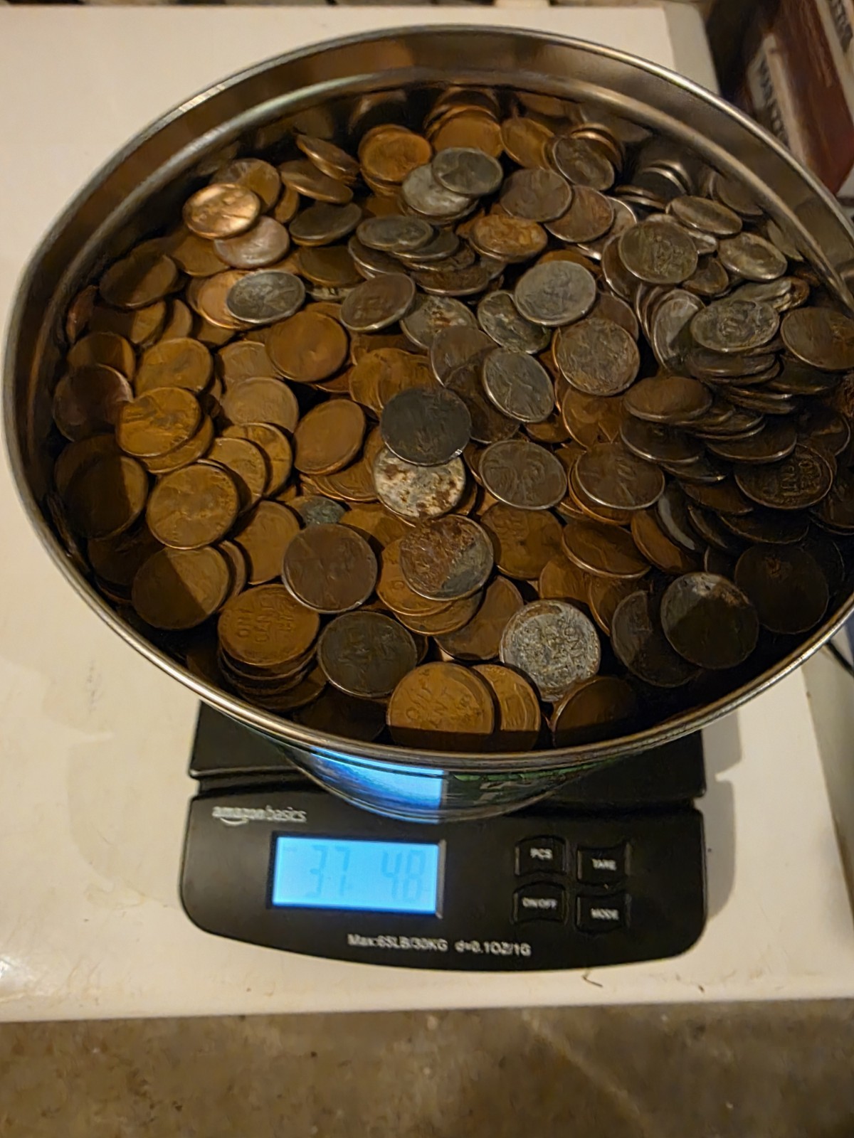 Large Lot Of Unsorted Wheat Pennies