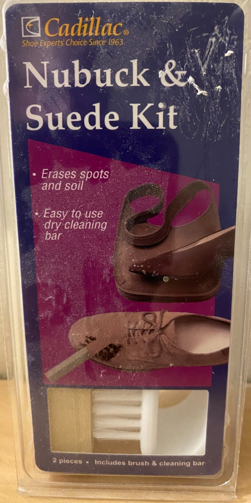 Cadillac Nubuck & Suede Kit   Erases Spots And Soil   2 piece set brush & bar