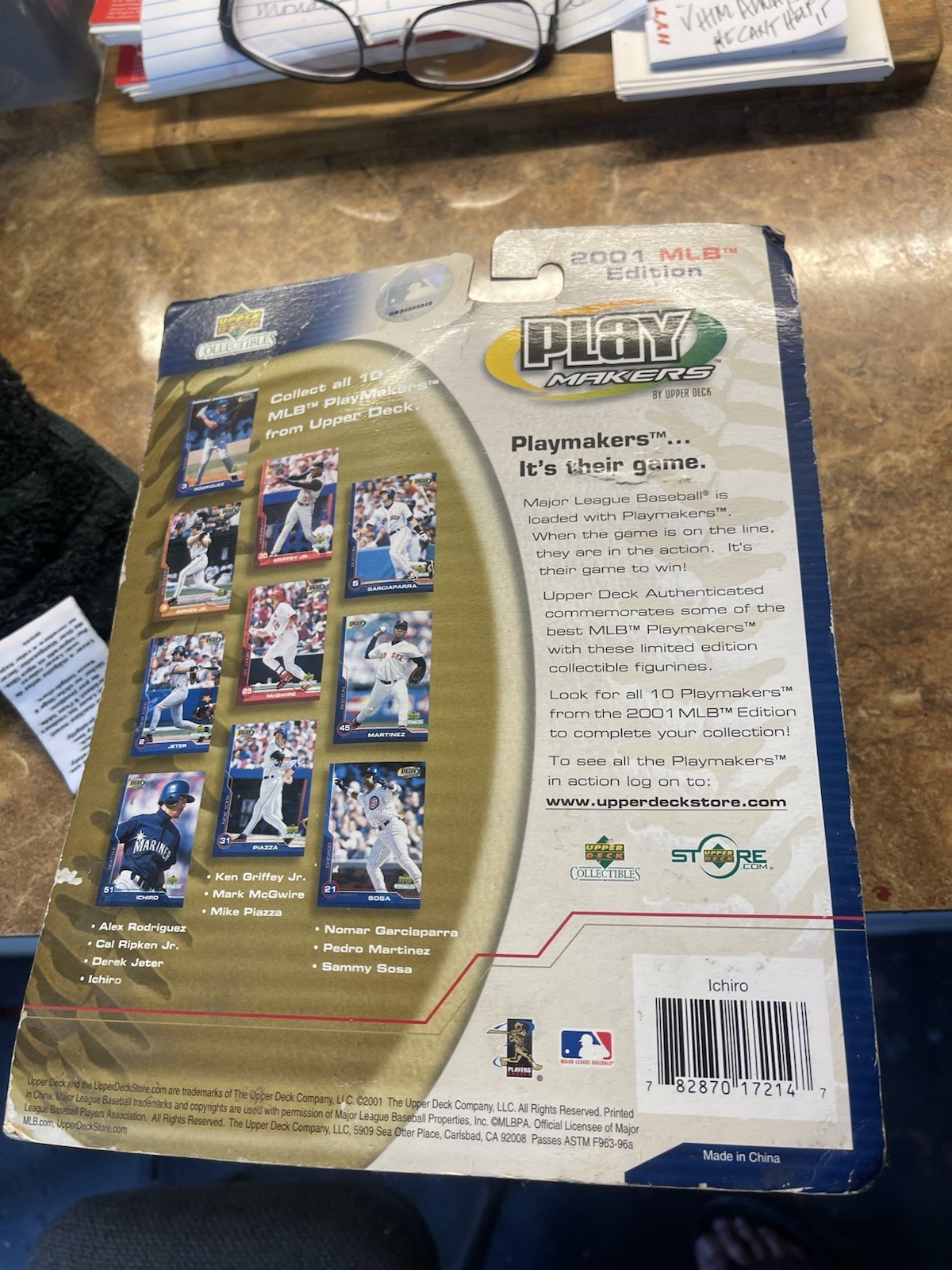 2001 MLB Play Makers Upper Deck Collection. Seattle Mariners Ichiro Bobblehead