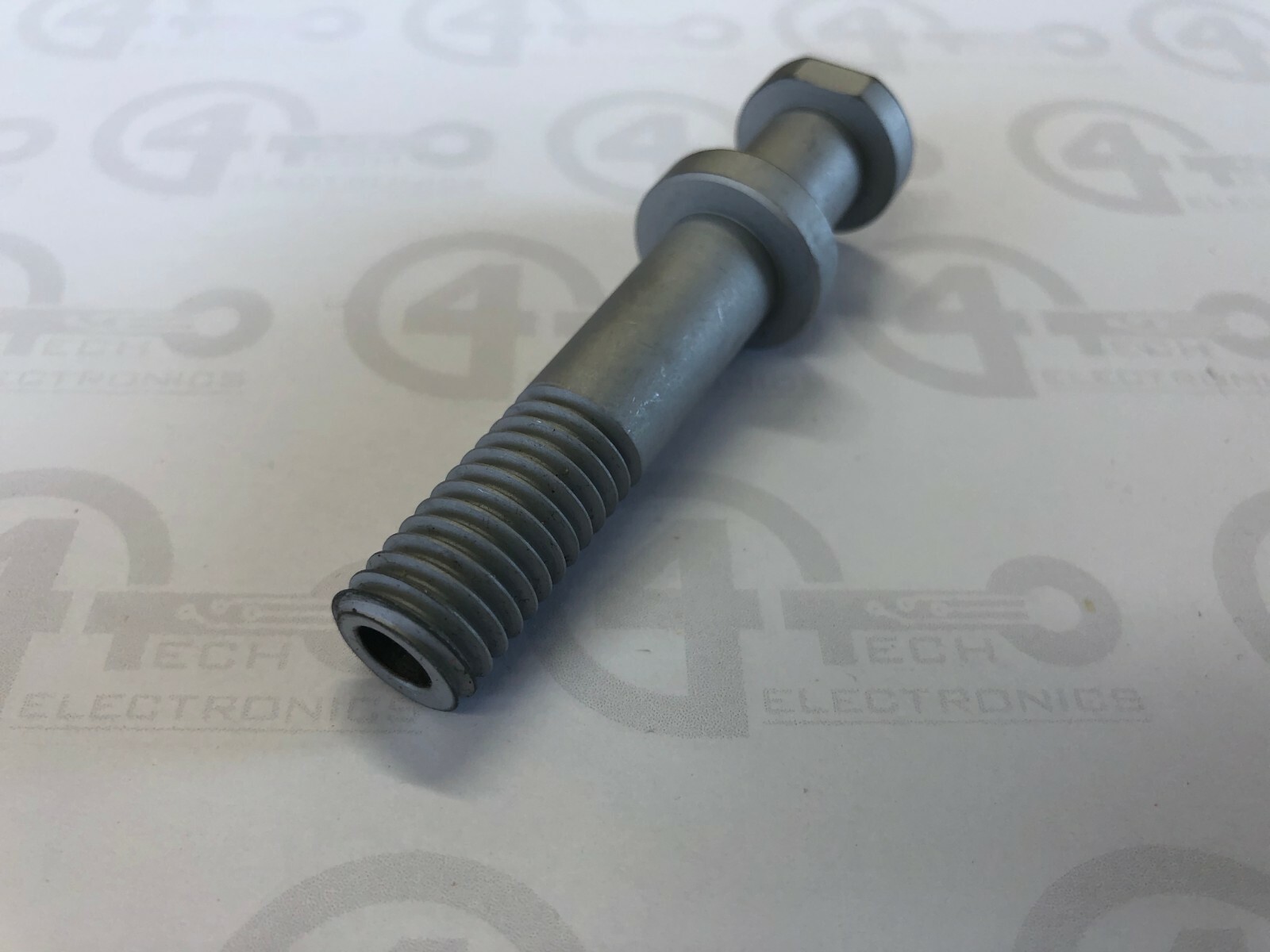 Universal Instruments Radial 41631101 Adaptor