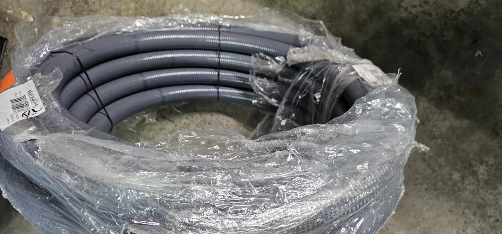 1-1/2” Southwire Liquidtight Flexible Top-Flex Conduit x 50 ft HF1112